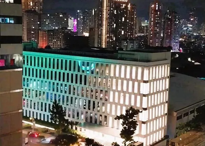 Apartahotel R&r Feels Near Shangri-la, Megamall And Mrt Shaw 4*
