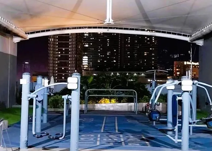 R&r Feels Near Shangri-la, Megamall And Mrt Shaw 4*